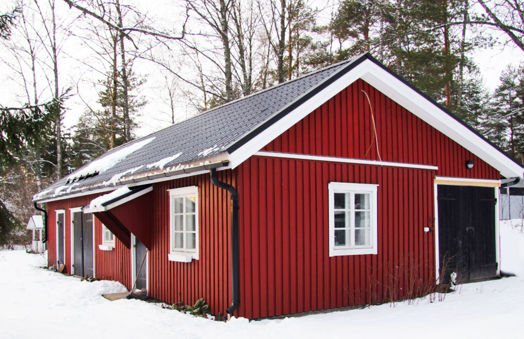 Ilmalämpöpumppu omakotitalon piharakennukseen